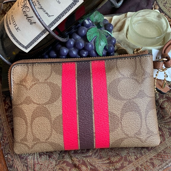 Authentic COACH Signature Coated canvas/stripes zip top card wristlet - Picture 4 of 12